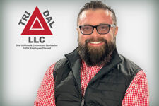 Photo of Gil Ariza Photo of Gil Ariza